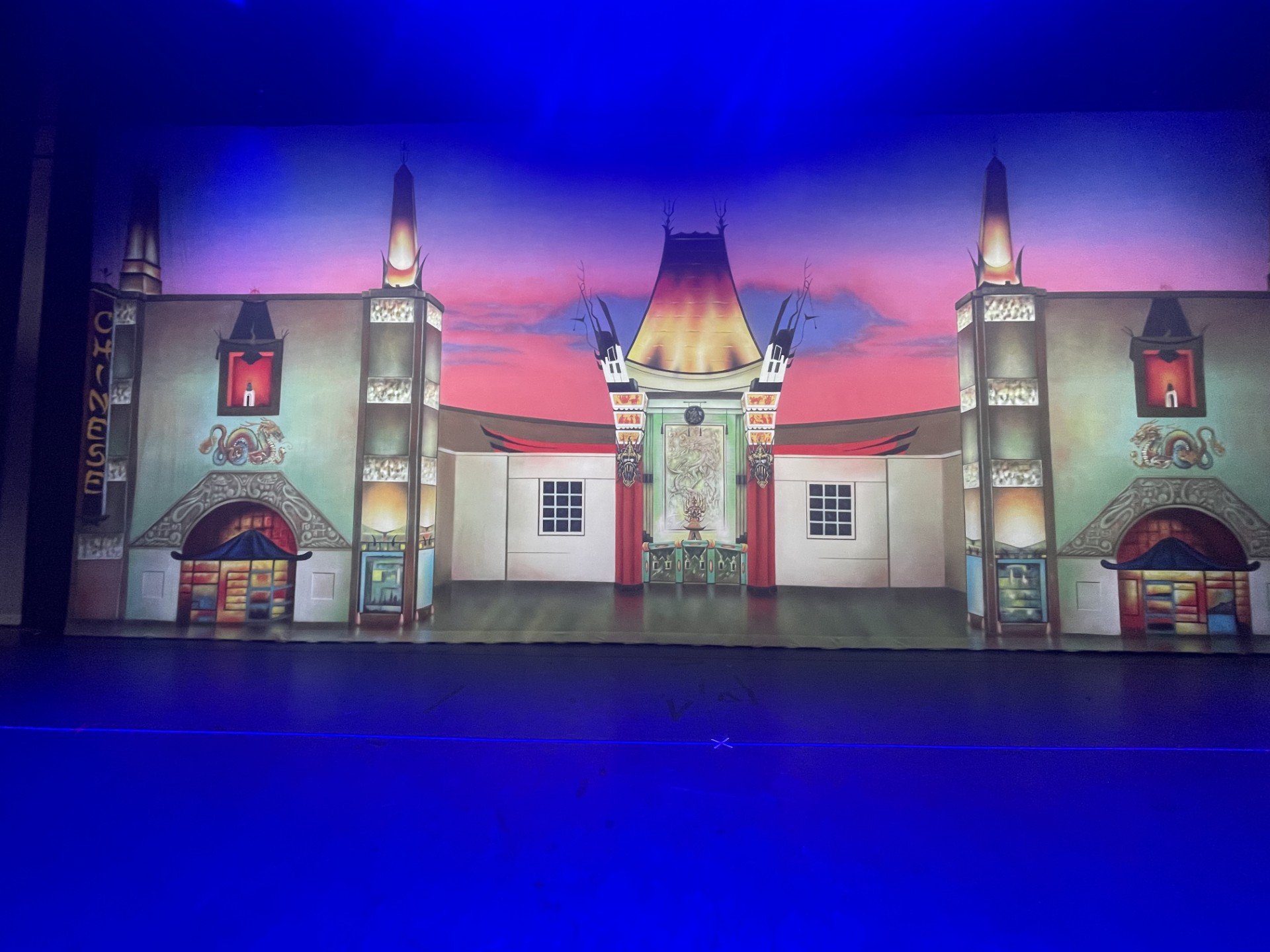 CHINESE THEATRE Professional Scenic Singin in the Rain Backdrop