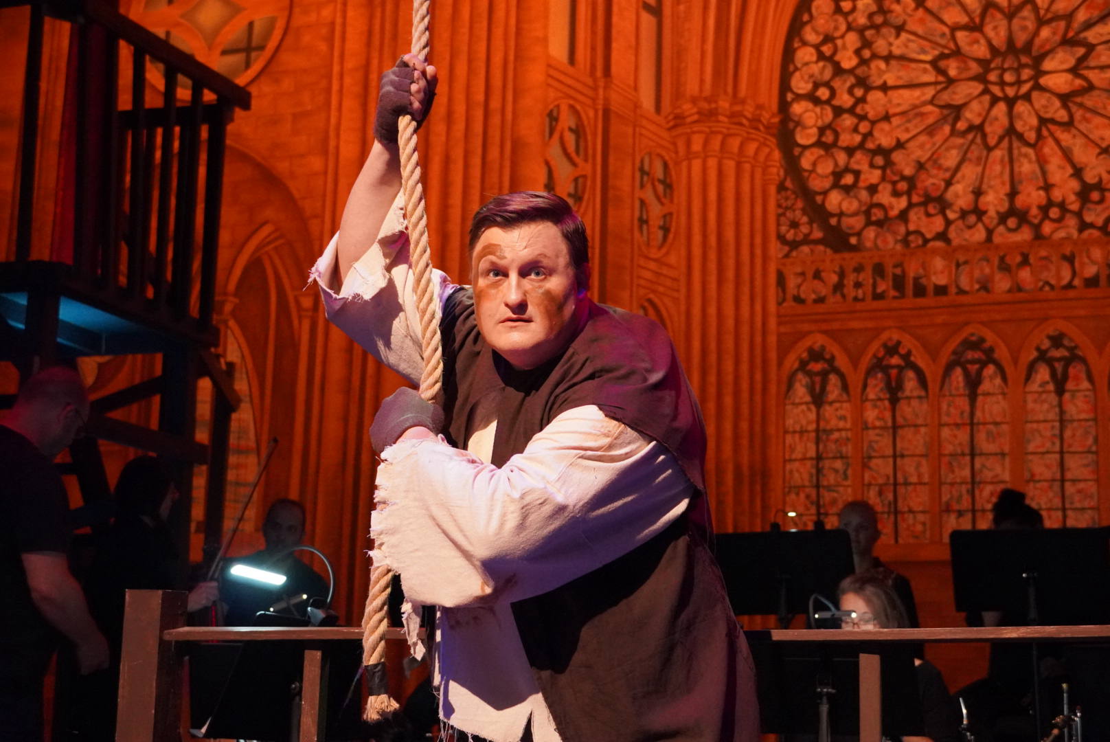 NOTRE DAME INTERIOR Professional Scenic Hunchback of Notre Dame Backdrop